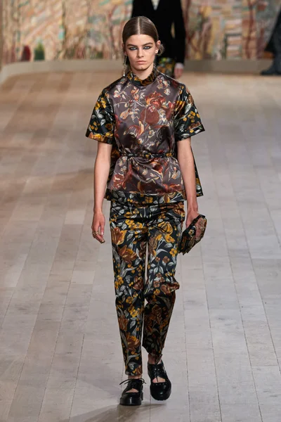 Look 6